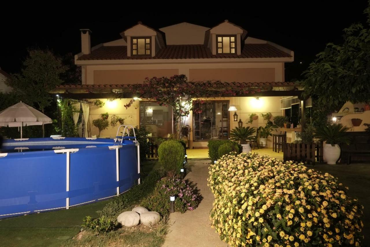 Rafina Great Feeling Villa Exterior foto
