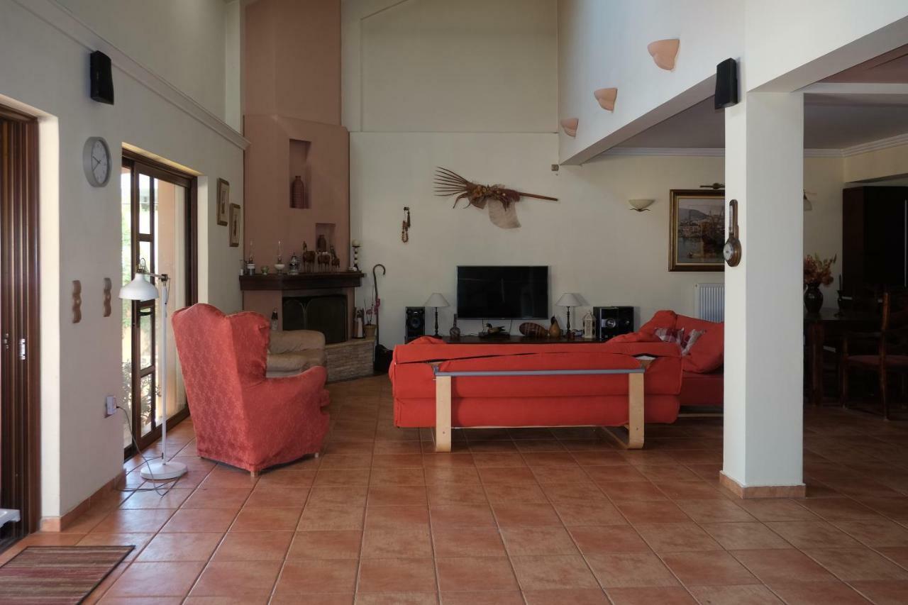 Rafina Great Feeling Villa Exterior foto